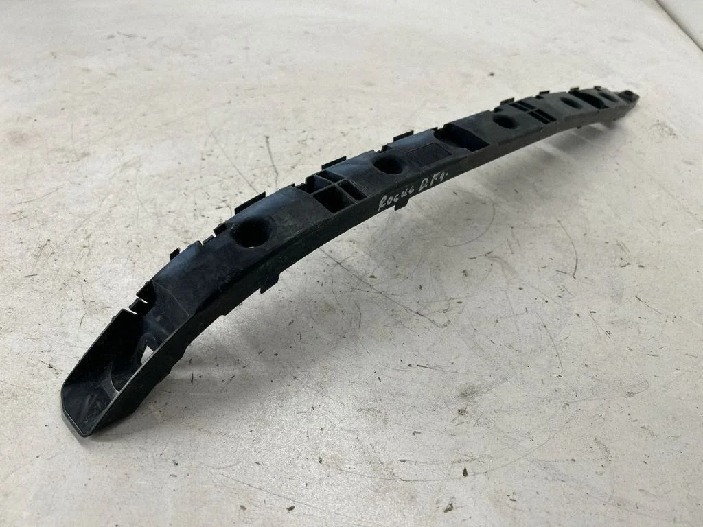 Rear bumper mounting bracket 852204BA0A
