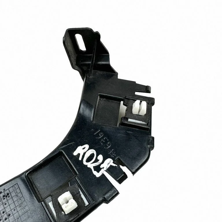 Rear bumper mounting bracket 68026045AF