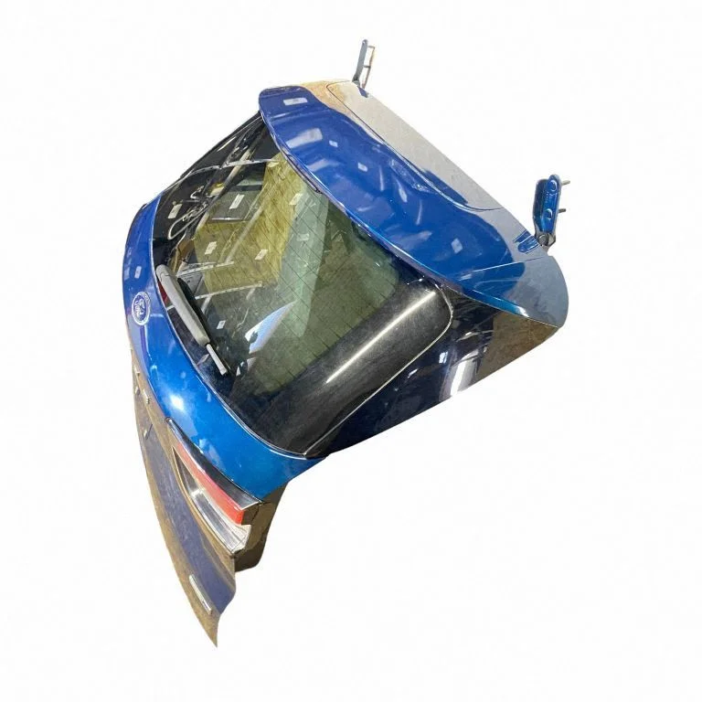 Klapa bagażnika LJ6BS40615A