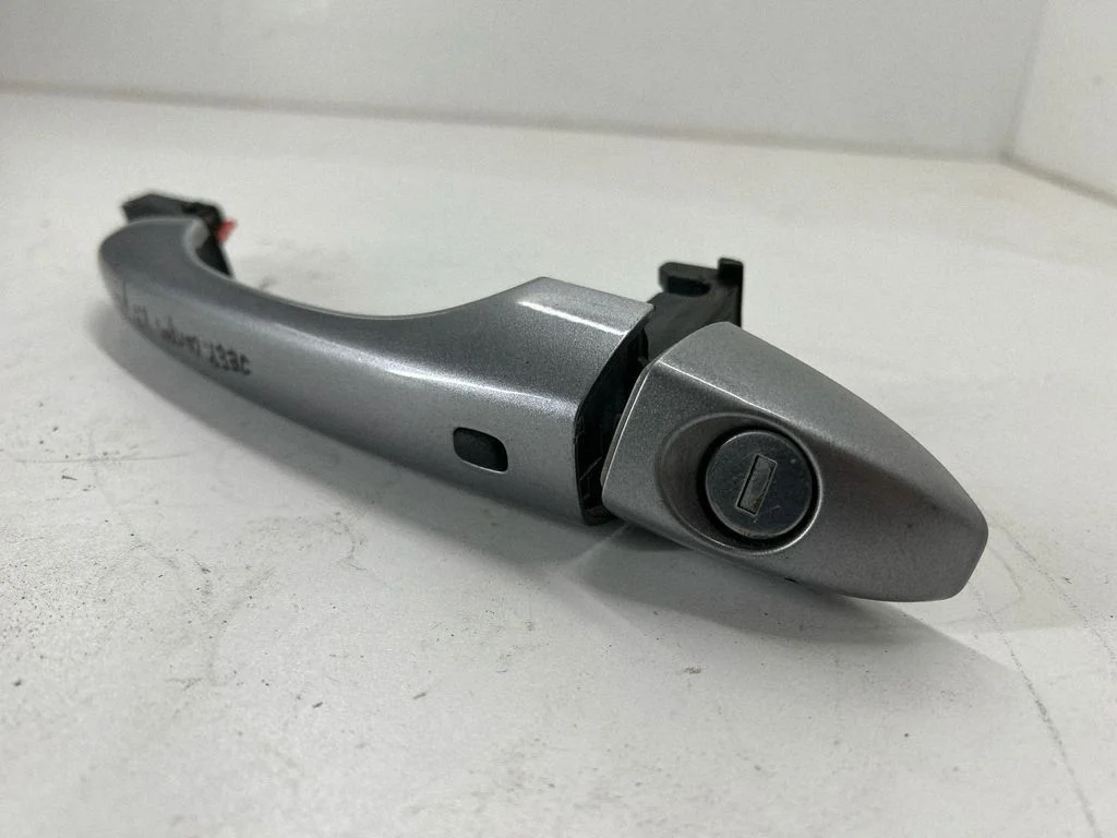 Front door exterior handle 5SV51DX8AA