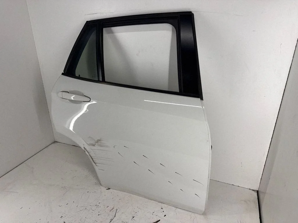 Rear door 9628744