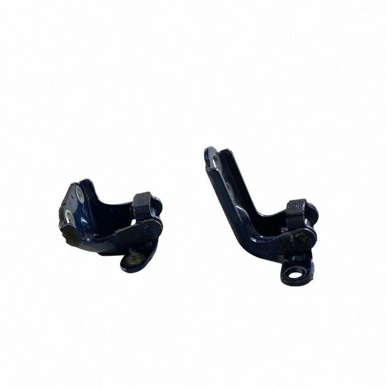 Tagaukse hingede komplekt – Subaru Outback (BT) (2019-)