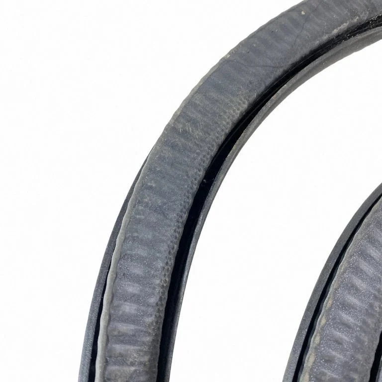 Rear door rubber seal (on body) – left
