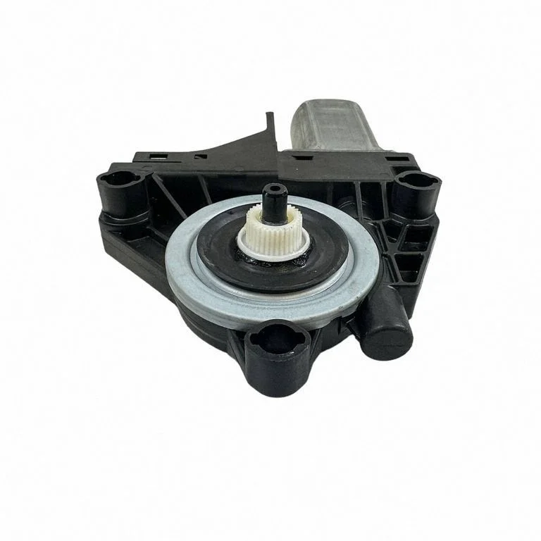 Tagaukse aknatõstuki mootor 931403103