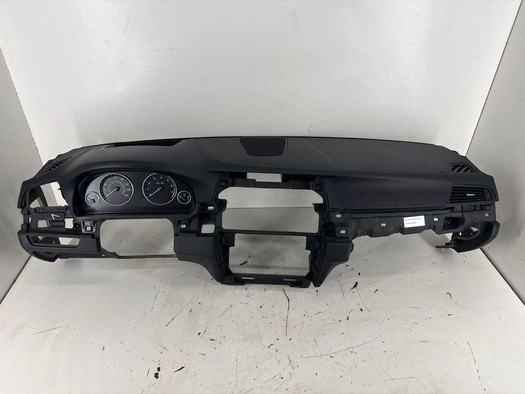Armatuurlaud – BMW 5-seeria F10 F11 (2009-2016)