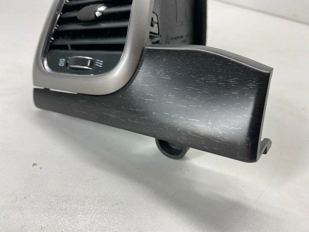 Dashboard side air vent grill/cover trim X90016503AN