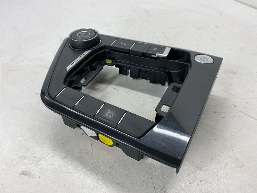 Gear shifter surround trim plastic 5NN863245