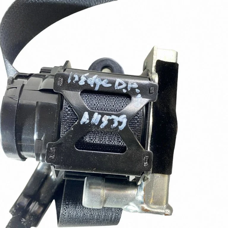 Rear seatbelt KT4BR611E50AH