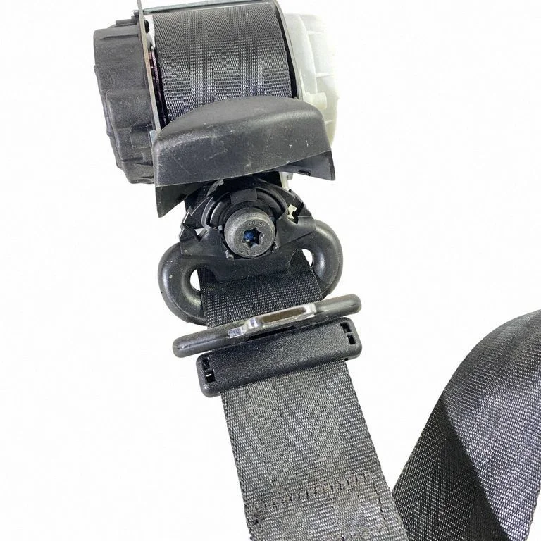 Tagumine turvavöö GN15A611B69AEW
