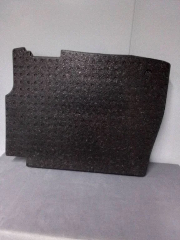 Muu pagasiruumi viimistluse osa FT4BR111D08AB