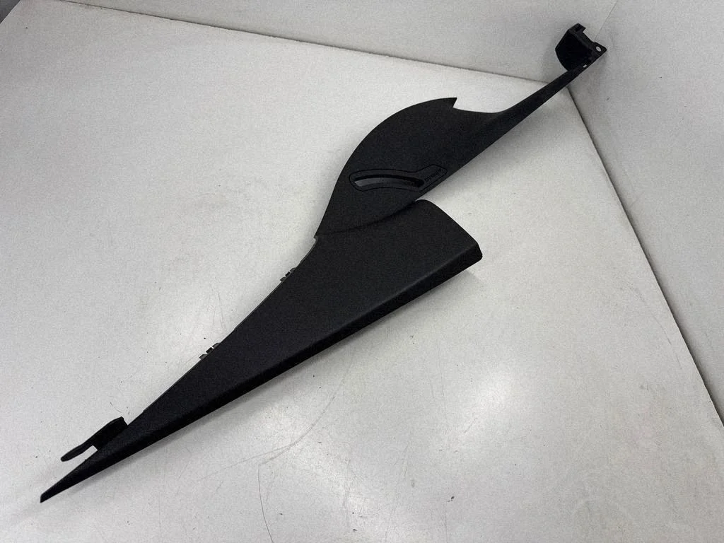 (C) pillar trim 84116356