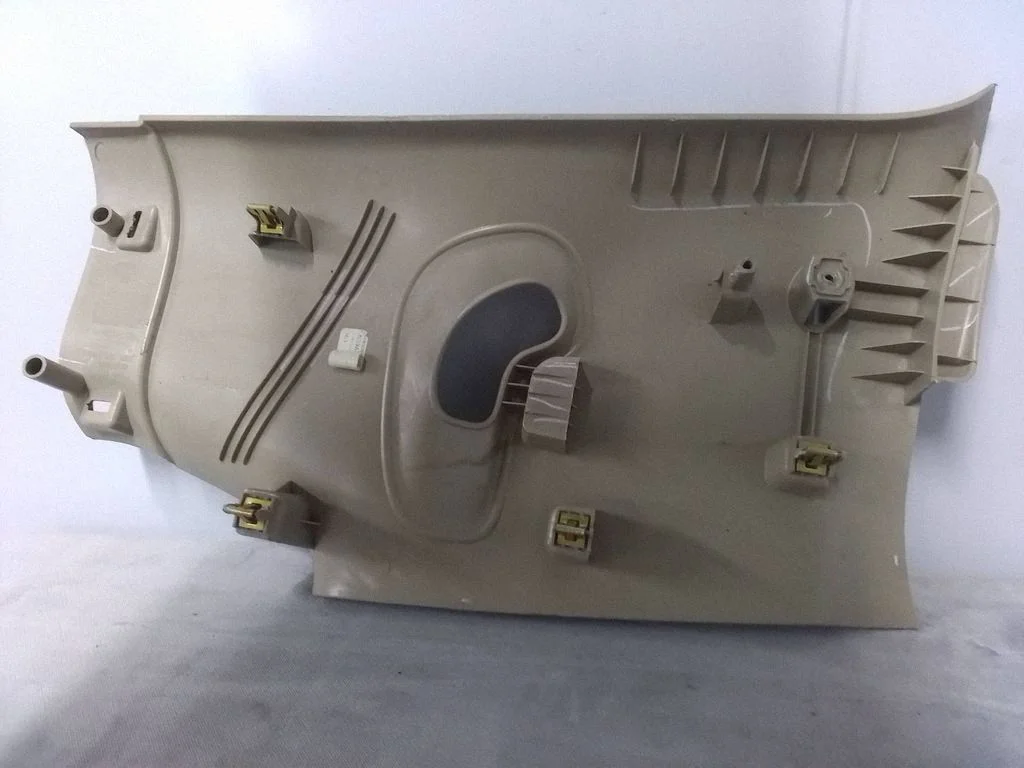 (C) pillar trim 6WA71HL1AA