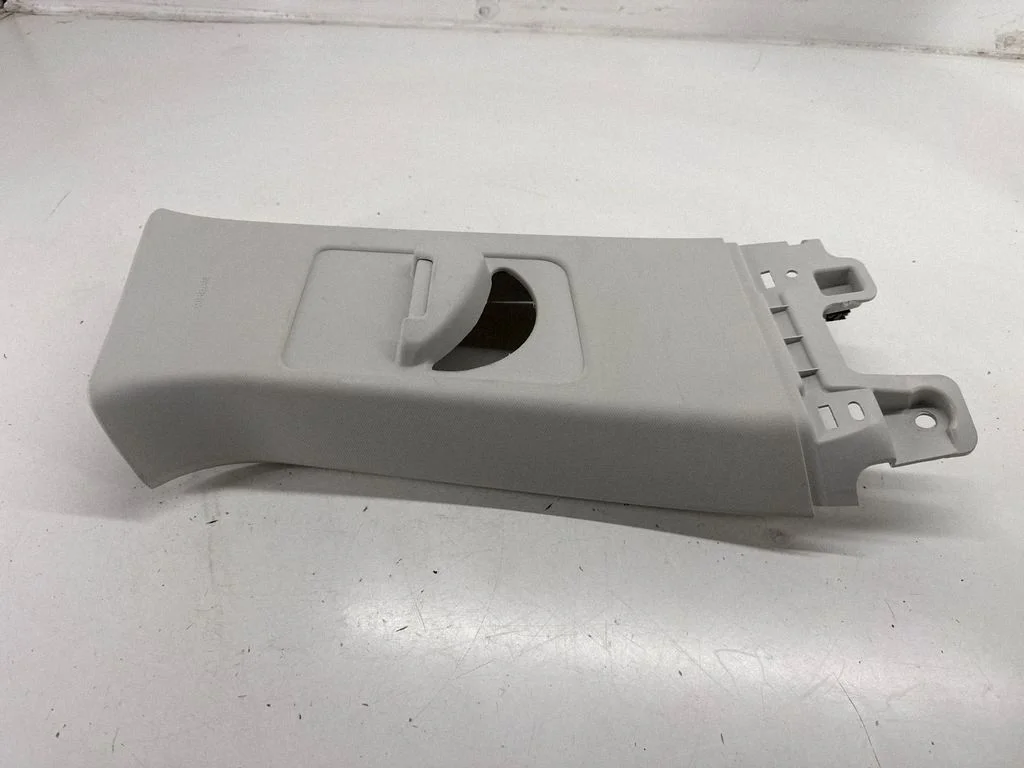 (B) pillar trim (top) M1PBS24592BC