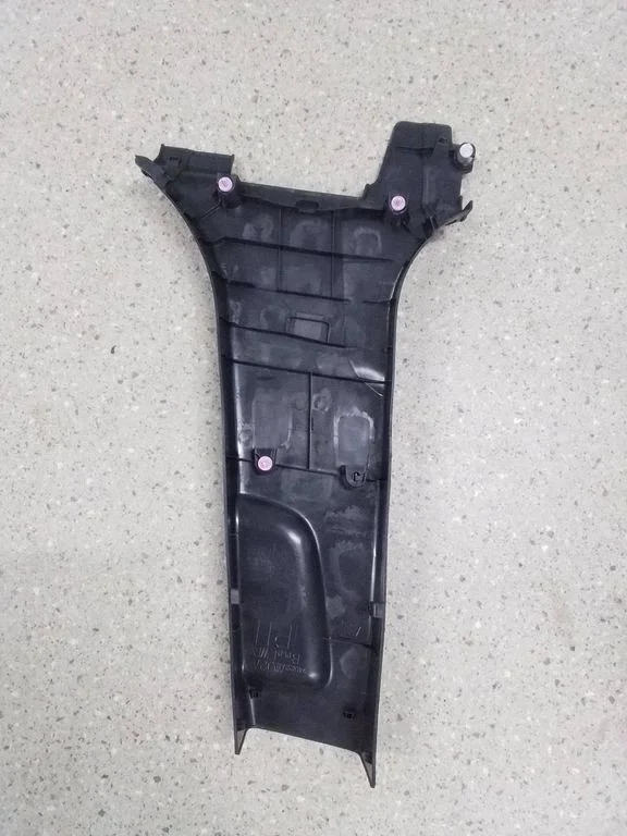 (B) pillar trim (bottom) 94022AN02A
