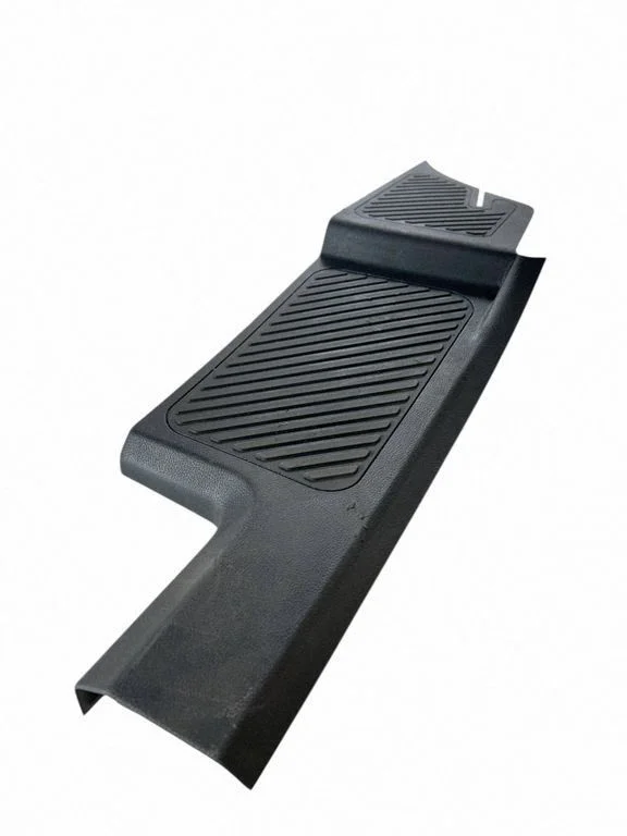 Rear sill trim cover LB5BS13245