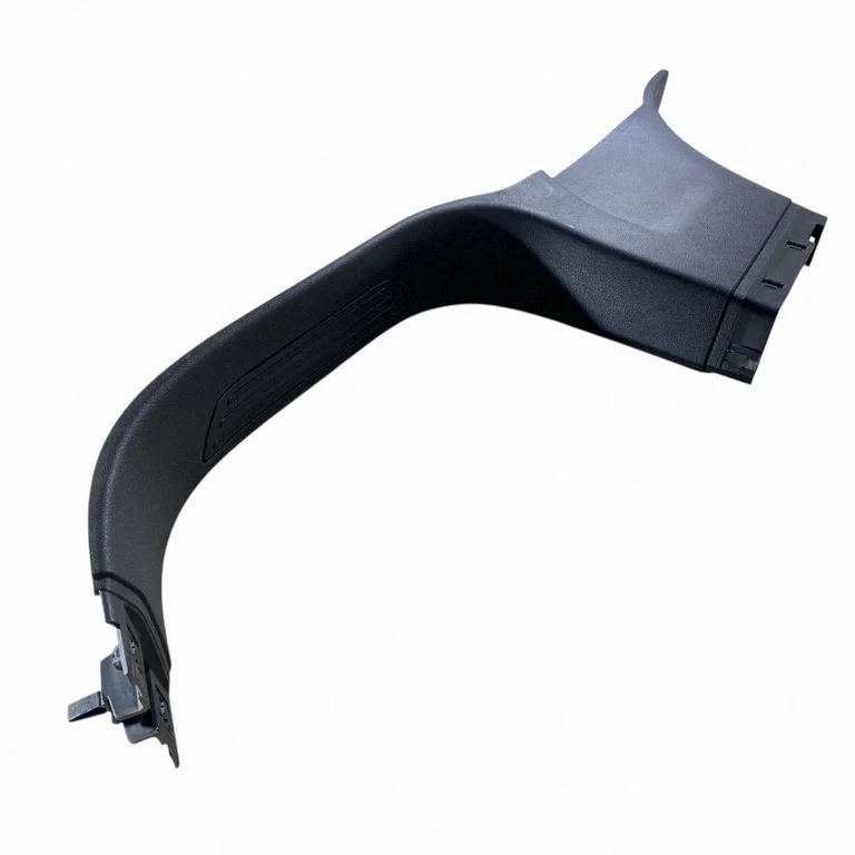 Rear sill trim cover 7P5853370