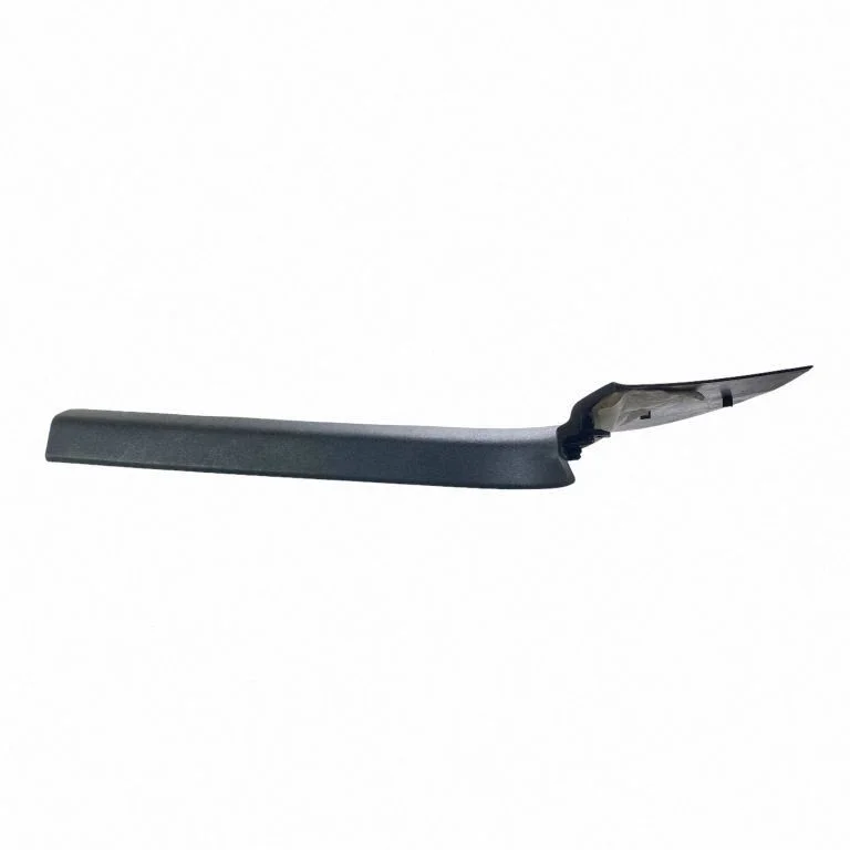 Front sill trim cover