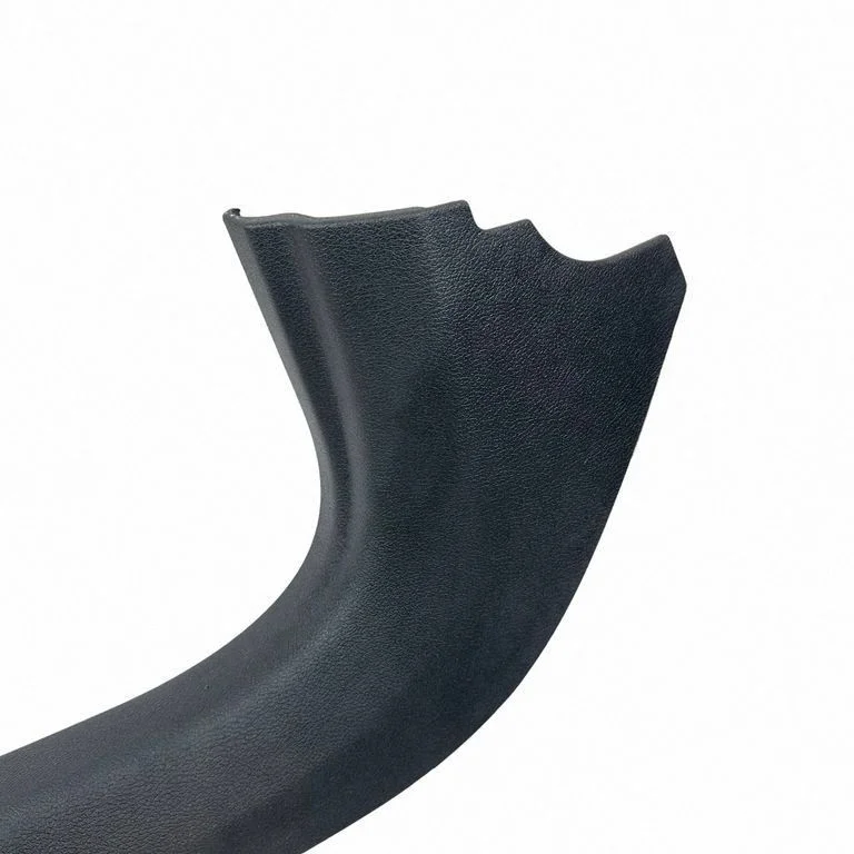 Front sill trim cover