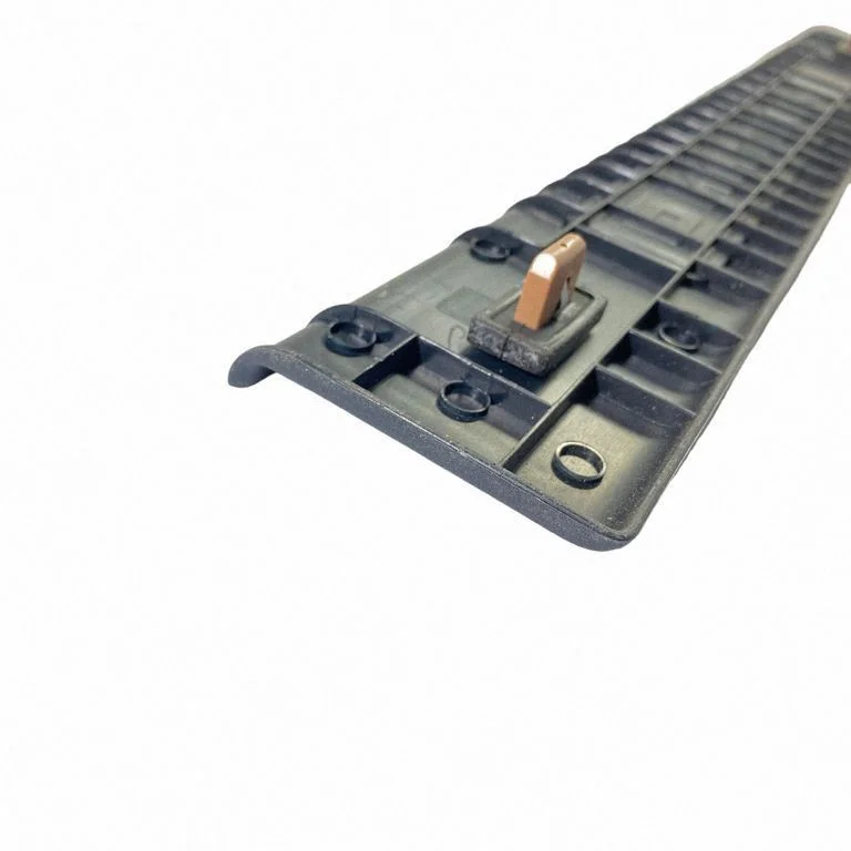 Front sill trim cover FR3B6313222AEW