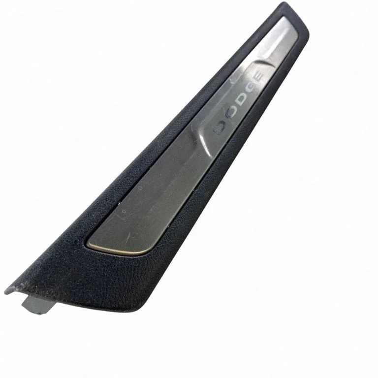 Front sill trim cover P1SZ56DX9AA