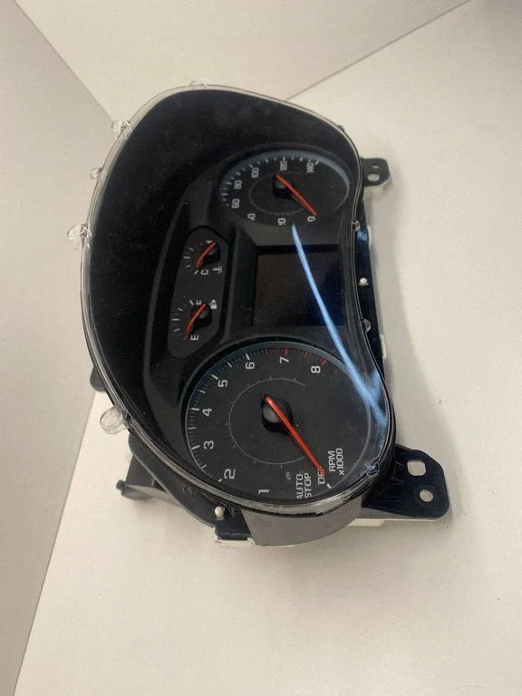 Speedometer (instrument cluster) 84660724