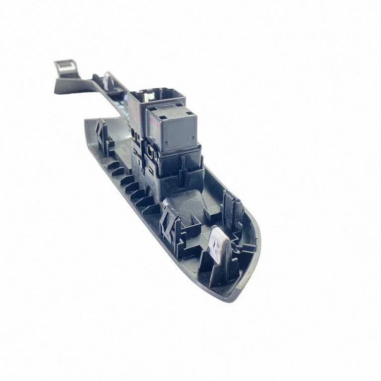 Elektrisko logu slēdzis M1PB14B135AC
