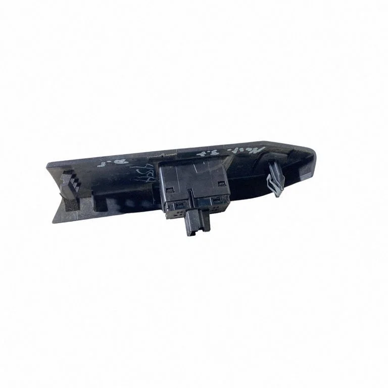 Electric window control switch DR3314A563AAW