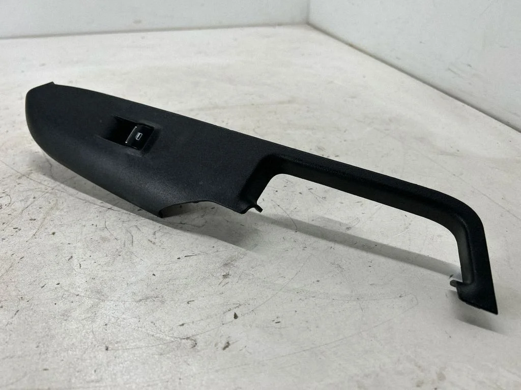Electric window control switch – Ford Mustang VI (2015-)