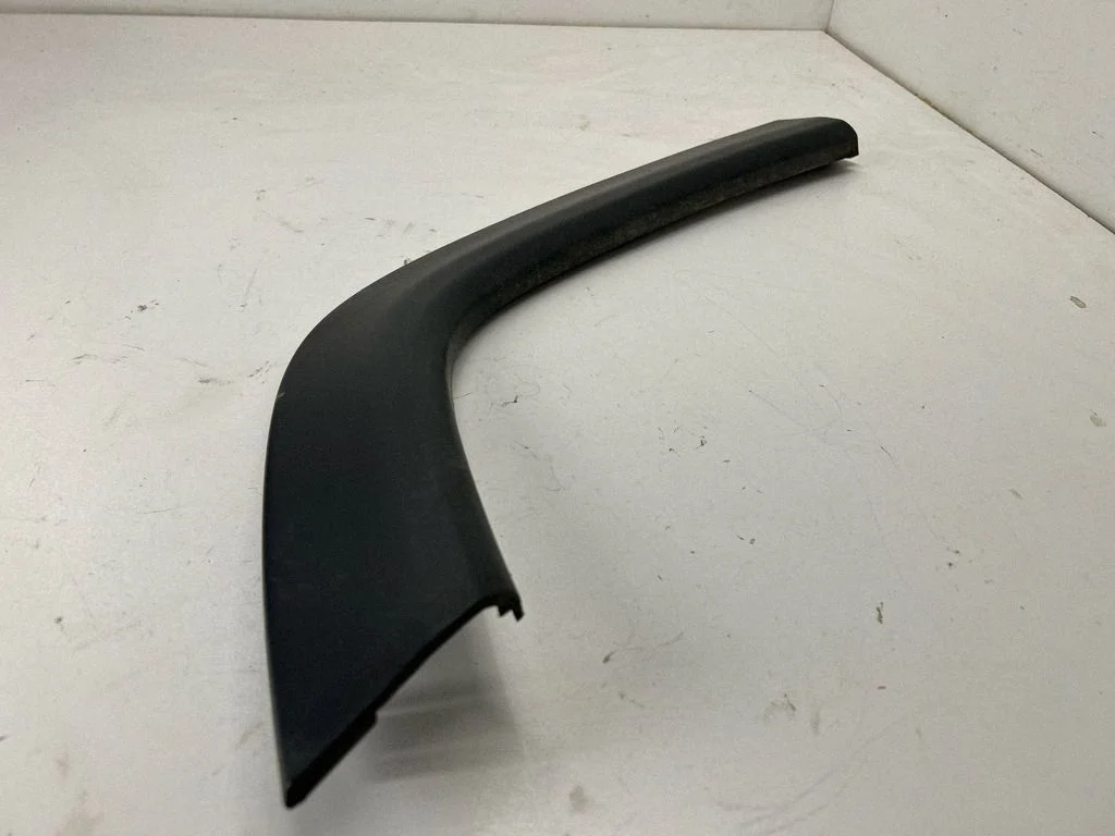 Rear arch trim 5UP18TRMAB