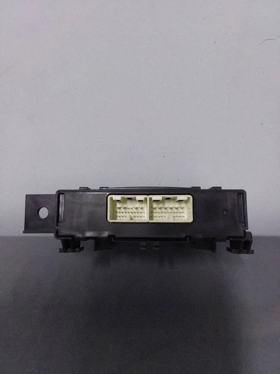 Panel sterowania klimatyzacją / nawiewem – Subaru Outback (BT) (2019-)