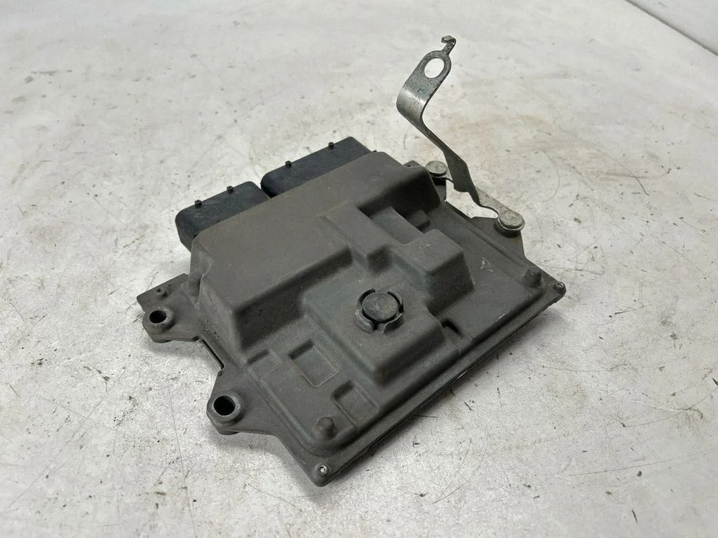 Sterownik silnika 22765AL821