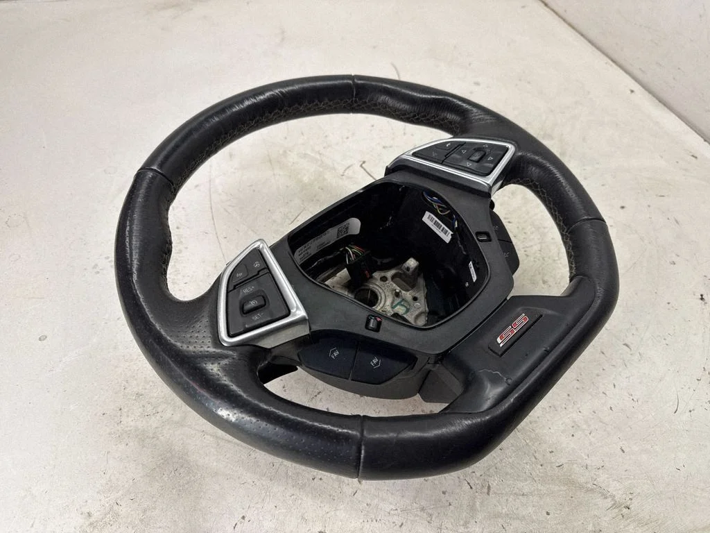 Steering wheel 84449716