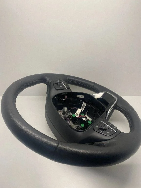Steering wheel LJ6B3600UC3ZHE