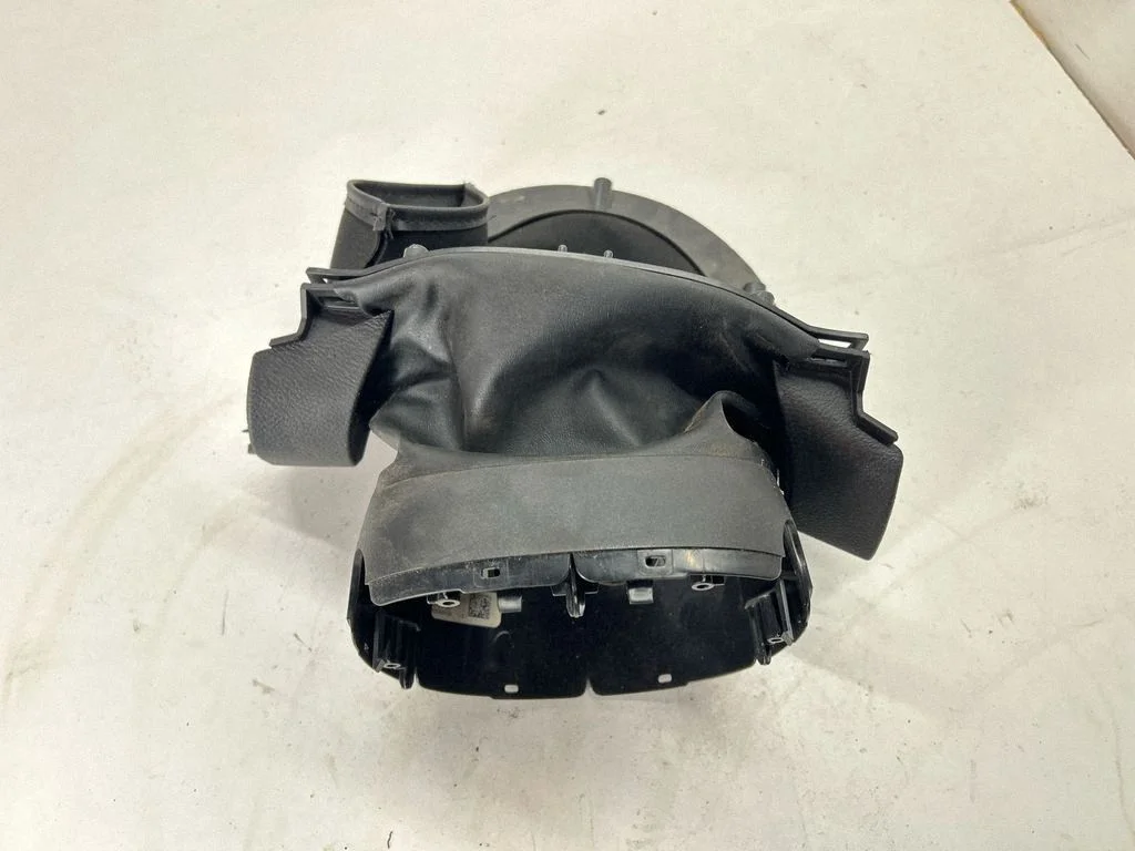 Steering wheel column trim 5RL43DX9AA