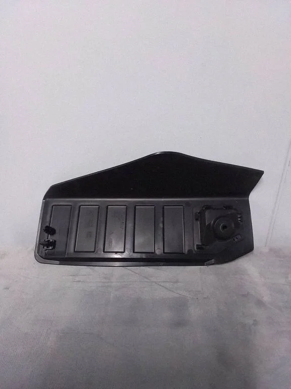 Cita salona detaļa M1PB12030AA