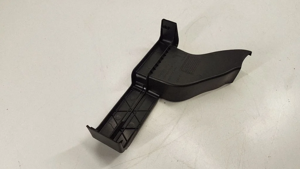 Comfort/convenience module – Tesla Model Y (2020-)