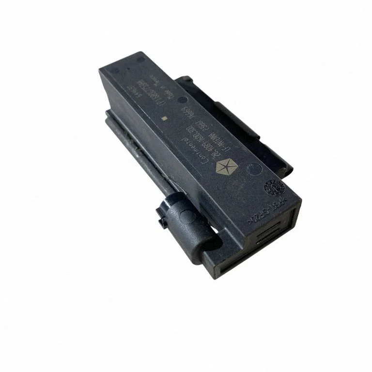 Aerial antenna amplifier 68067753AA