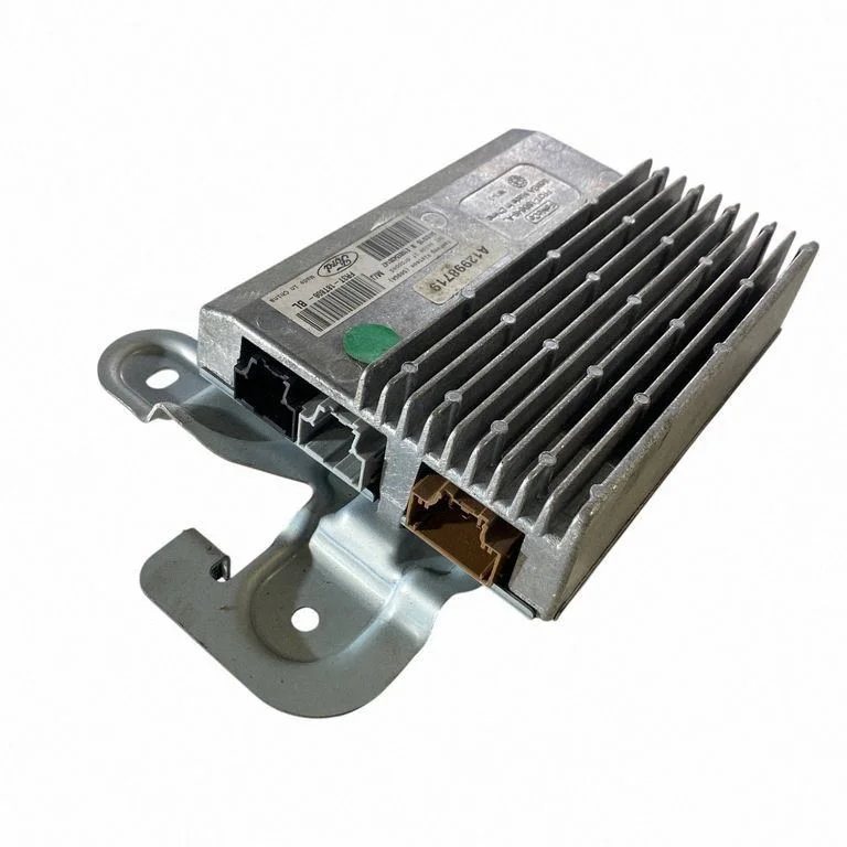 Helivõimendi FR3T18T806BL