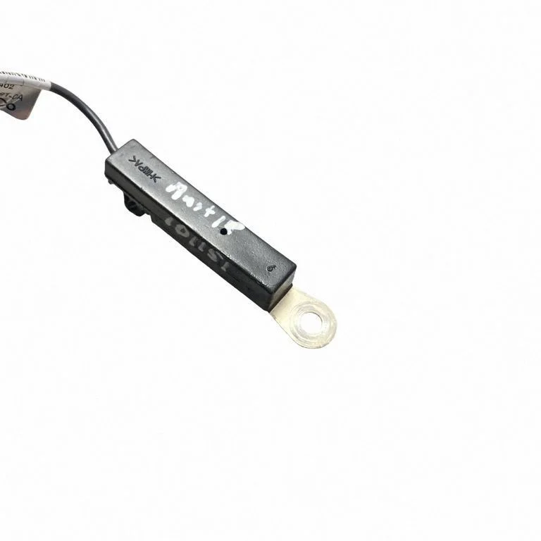 Wzmacniacz antenowy 7CP118K891CA