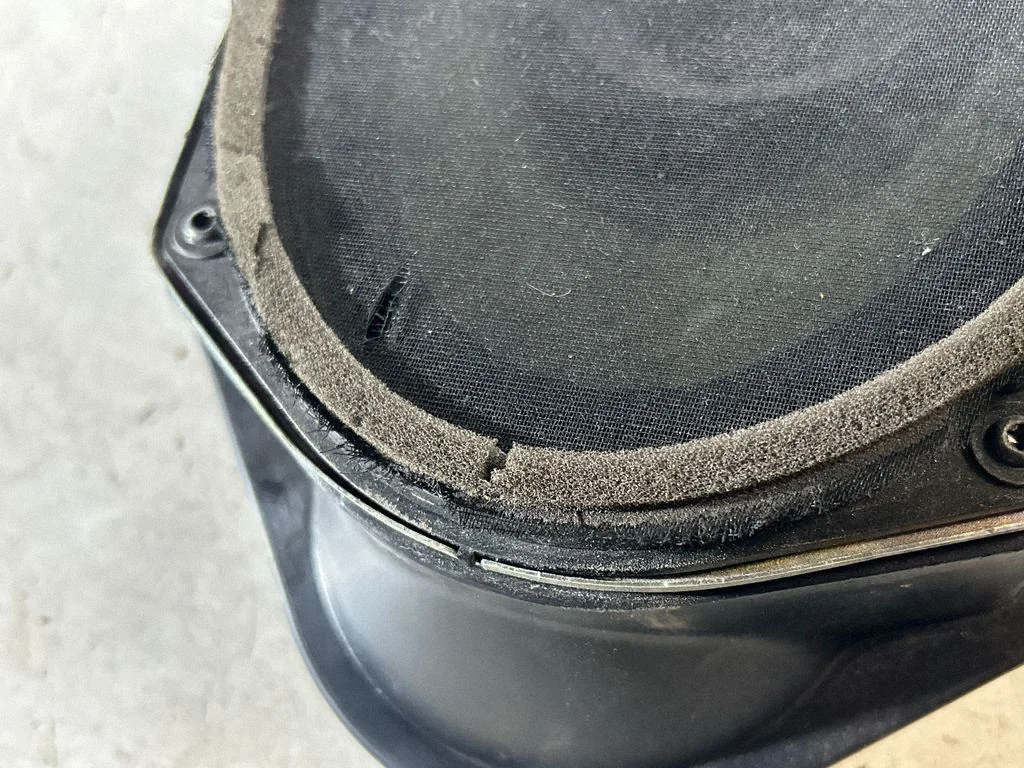 Front door speaker 05064035AB