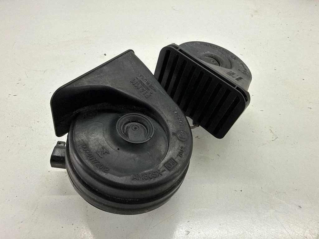 Horn signal 68225104AB