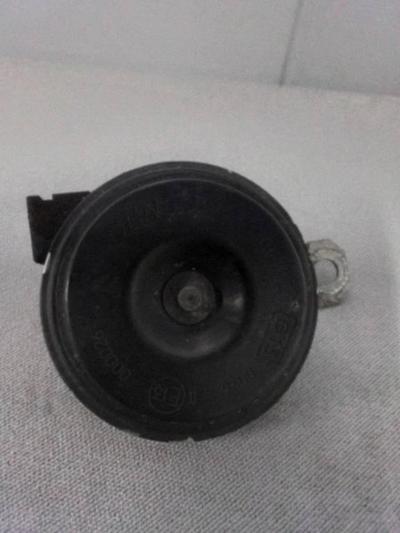 Horn signal – Subaru Outback (BT) (2019-)