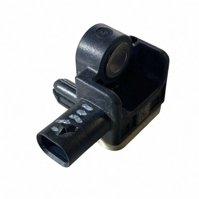Turvapadja löögiandur A1668210151