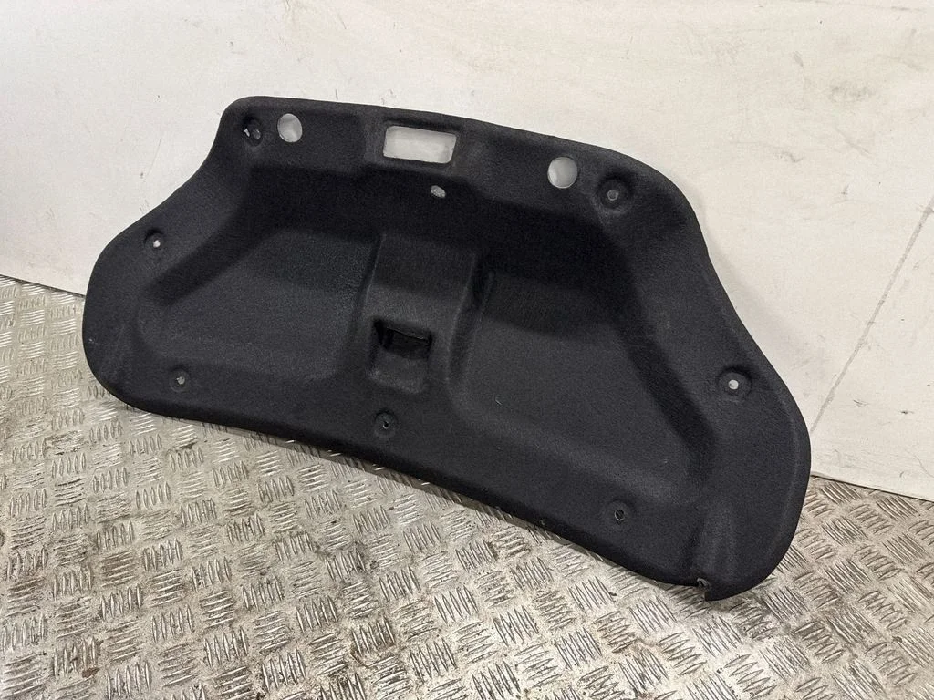 Tailgate trim 84016170