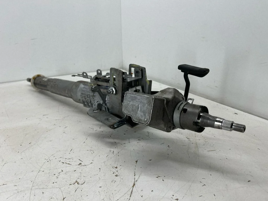 Steering wheel axle set 34500FL030