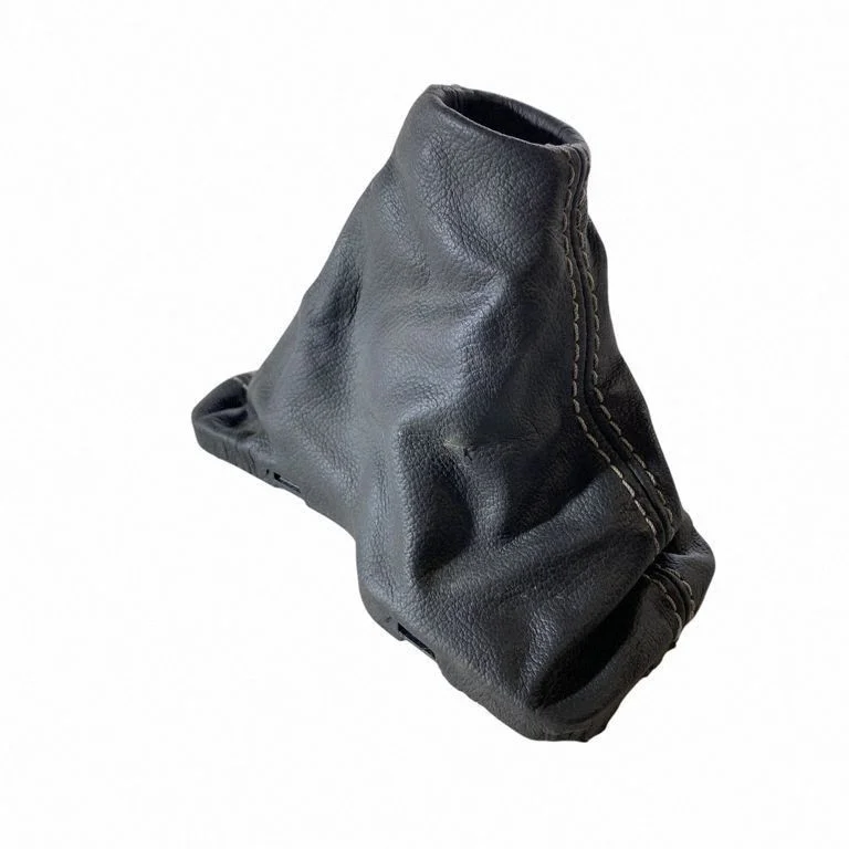 Käigukangi viimistlus (nahk, nupp) 84077623