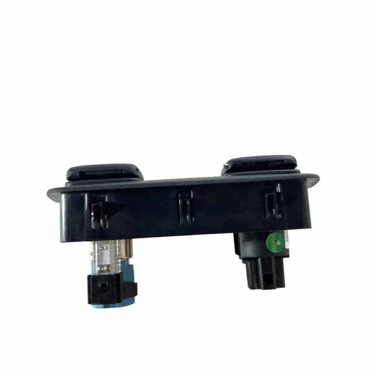 USB ligzda – Chrysler Pacifica (2017-)