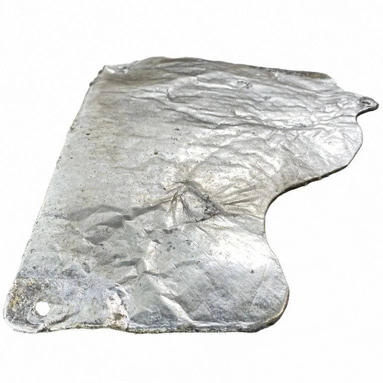 Heat shield in engine bay – Jeep Grand Cherokee (2010-2021)