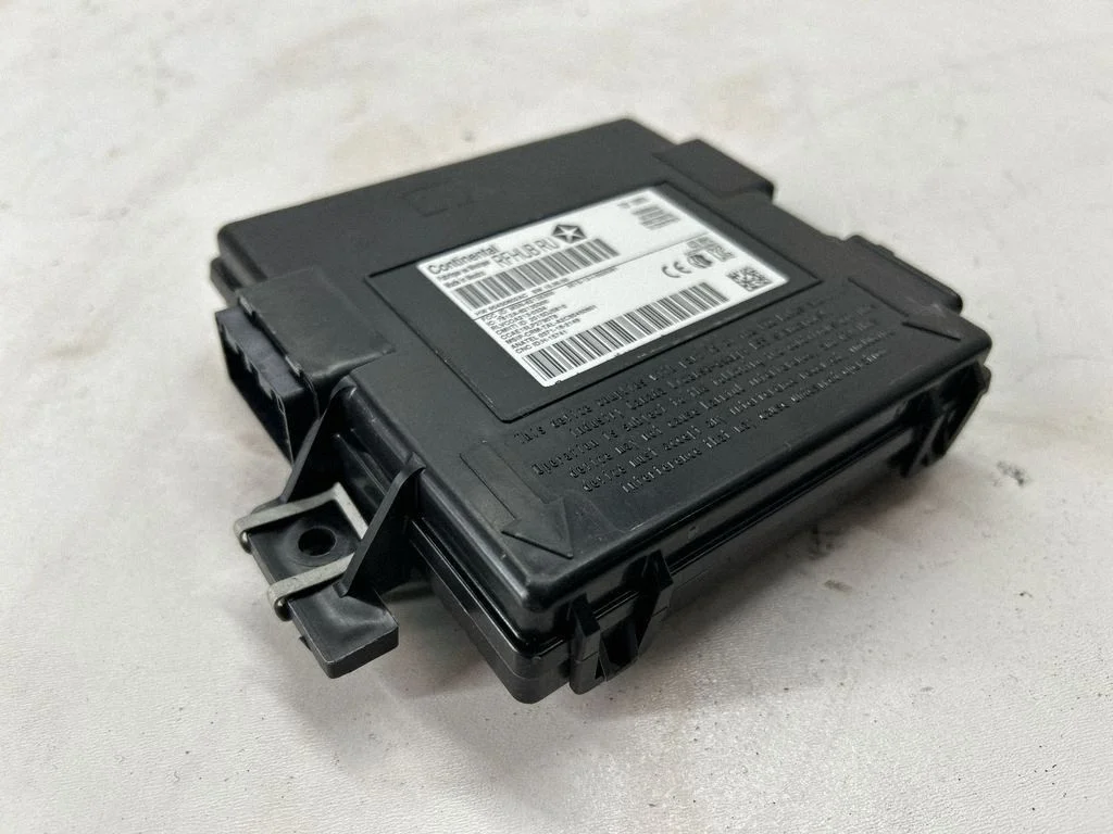 Bezatslēgas sistēmas KESSY (keyless) vadības bloks/modulis 68366862AA