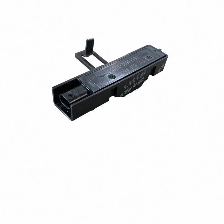 Keyless system antenna